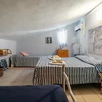 Διαμέρισμα Guesthost - Torre Di Cozy