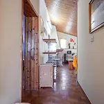 Guesthost - Torre Di Cozy
