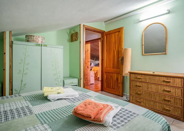 Guesthost - Torre Di Cozy